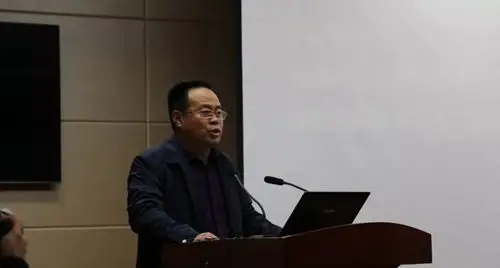 信阳市副市长邵春杰