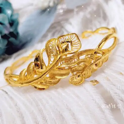 华彩凤羽足金手镯