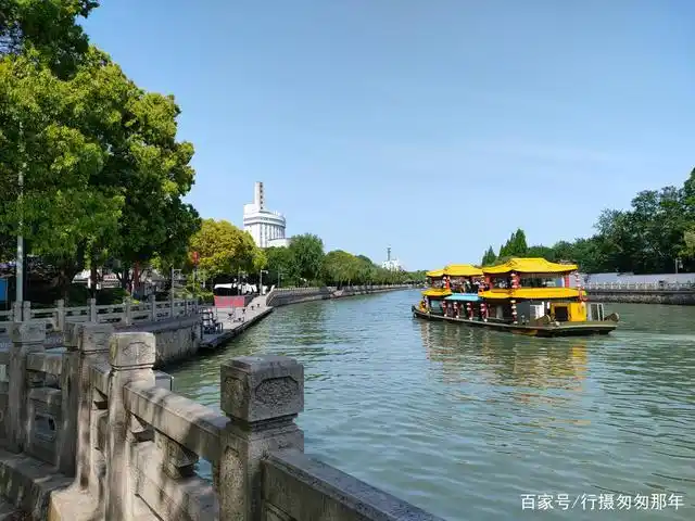 扬州南门遗址码头,古运河水流淌的是欢乐,记录的是繁华.