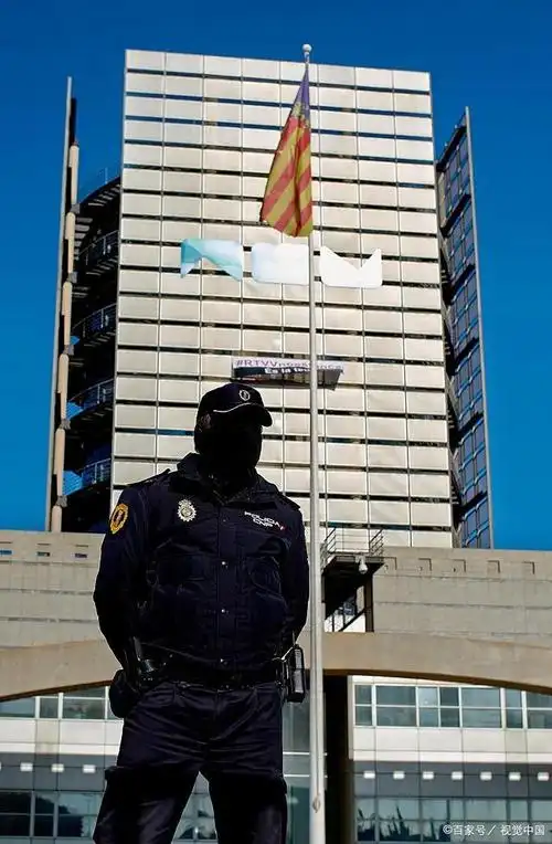 据悉,该恐怖小组由乌克兰国家安全局骨干人员,乌国防部情报总局和特种