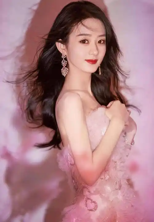 颖宝气质礼服集合了喽! 气质女神,人美歌甜_赵丽颖_五官_爱慕