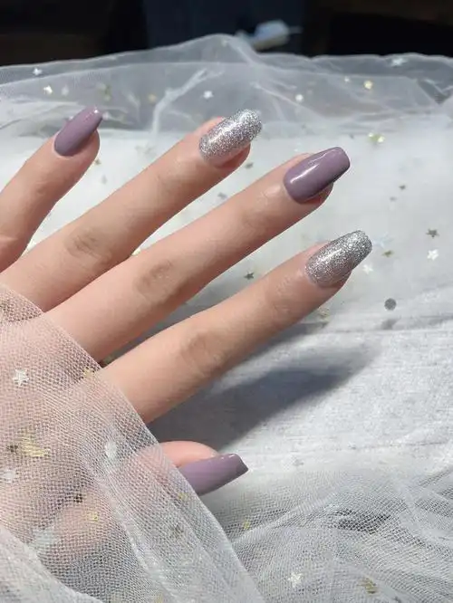 美甲分享|闪闪的香芋紫✨