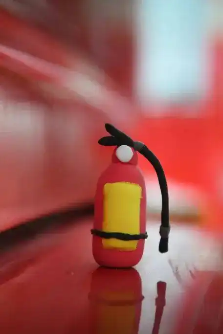 优秀奖 手工作品《微观消防世界》林小兰 消防员,消防车,灭火器,救生