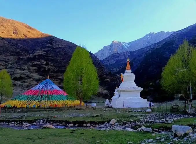 文旅  #青海玉树  #勒巴沟  #文成公主庙