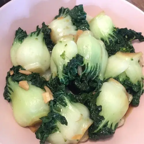 hannahleung做的蒜蓉炒奶白菜