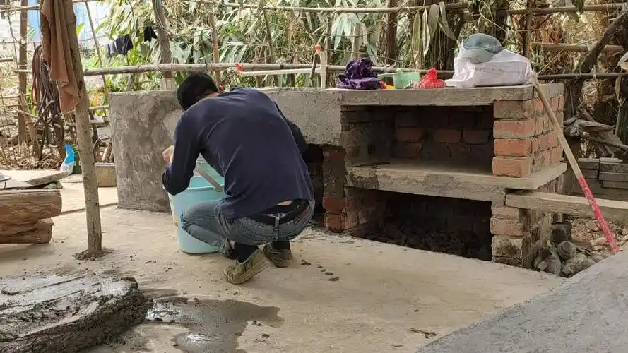 做农活, 批灰砖砌室外洗菜池, 橱柜砌菜台子-三农视频-搜狐视频