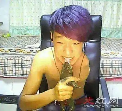 社会你胜哥在快手上直播的时间也不短了, 他跟其他主播不太一样,很多