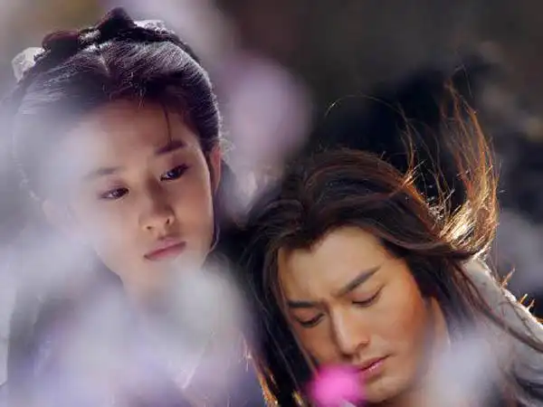 杨过小龙女差几岁 为什么明明是姐弟恋却被弄得像不伦恋