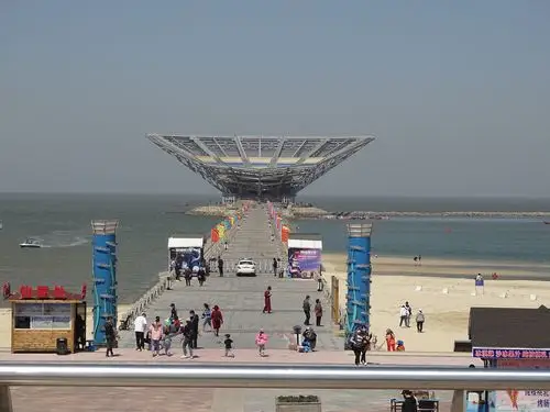 鲅鱼圈月亮湖,山海广场