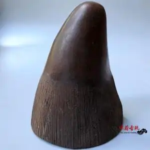 但是,上面所说的各种关于犀牛角的功效,水牛角也基本都具有.