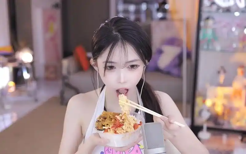 奶兔胡媛媛 2023-07-19 干饭时间