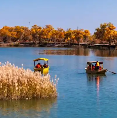 国家4a级旅游景区所属城市:喀什地区适宜游玩季节:四季皆宜巴楚县红海
