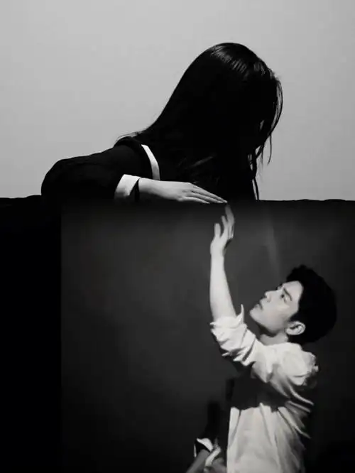 k11肖战黑白大片back to black