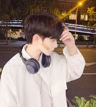 三色堇儿自调侧脸男头二传注明 喜收藏(禁盗图)