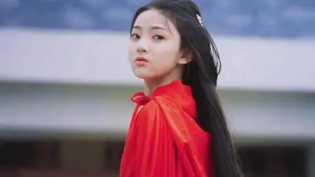 陶奕希×少年貂蝉,一袭红衣,11岁倾国倾城