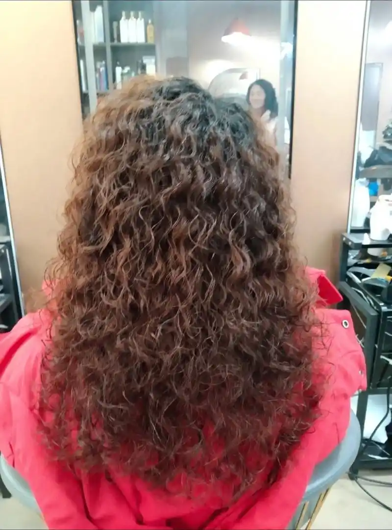 羊毛卷泡面卷 #自然吹干效果 #热烫 #网红羊毛卷 - 抖音