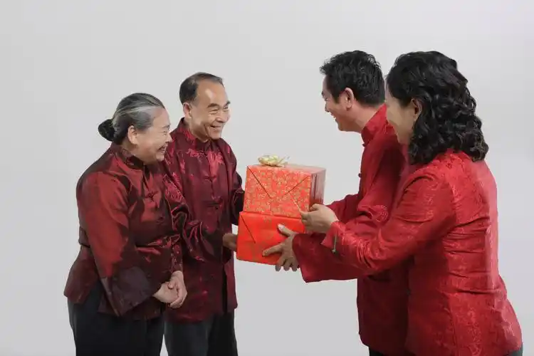 拿白酒送礼,你更看重哪些因素?