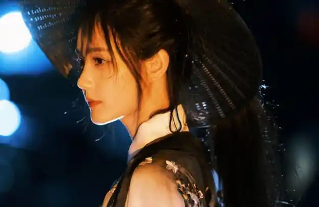 成毅这是要霸屏接连官宣四部新剧每部都是爆款题材作品