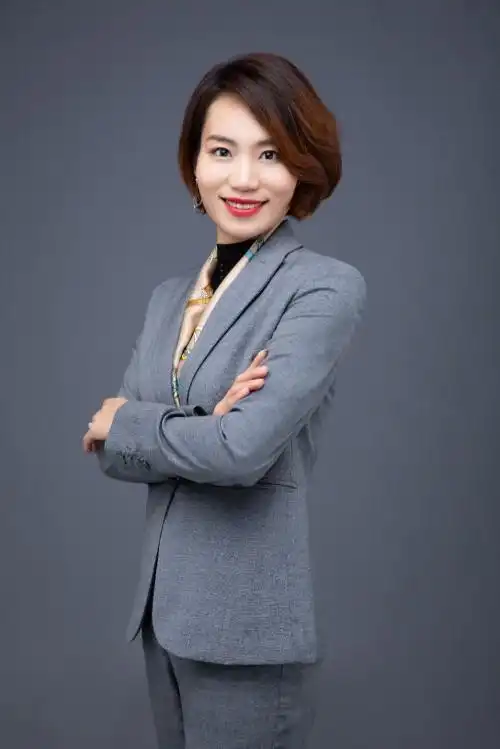 鸿坤财富李莉:新形势下产融生态化,精品财富管理公司专注之道 .