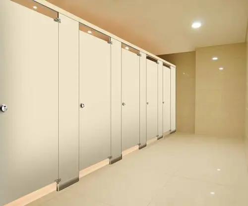 成都倍信装饰材料有限公司 成都厕所隔断价格_公共卫生间隔断便宜