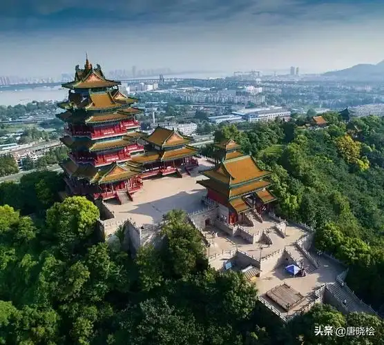 南京有哪些好玩的地方(南京有哪些好玩的地方噢)