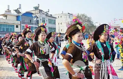 阿露窝罗节是阿昌族盛大的传统节日,是阿昌族先民在长期征战,狩猎