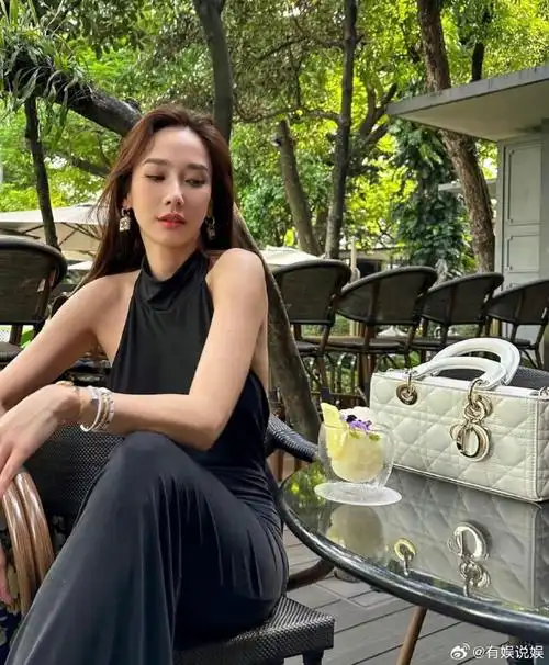 aump最新照片状态