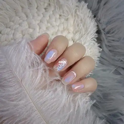 光点款美甲好好看呜呜呜