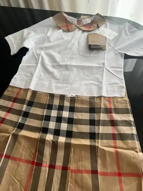 巴宝莉儿童连衣裙99914岁一件