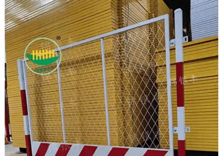 锦银丰护栏:河南 工地临时护栏加工 中建七局工地临边防护栏_栏杆