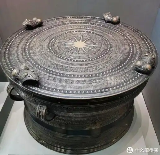 一文带你了解壮族铜鼓领略中国最美瀑布