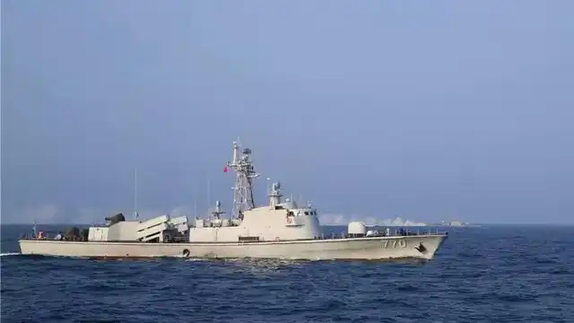 南海舰队037ii导弹艇勤练实战不放松