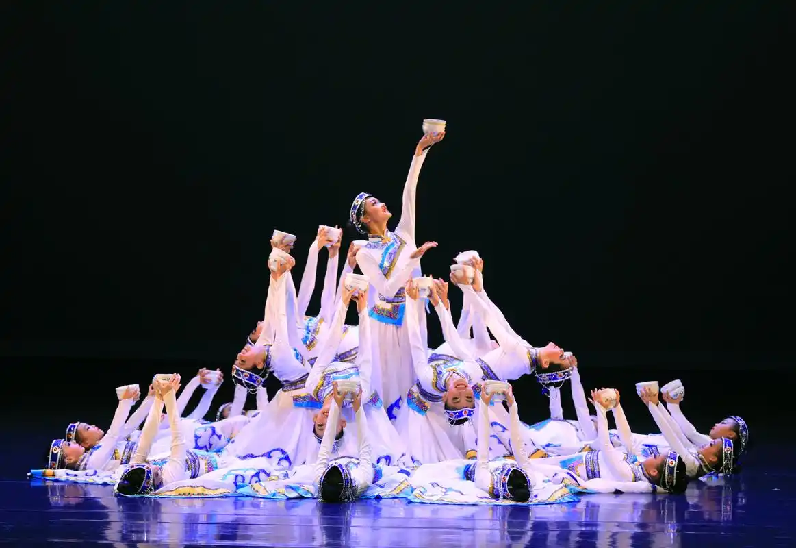 "2018文化中国 艺彩华梦"全美舞蹈汇演在洛杉矶举行(1)