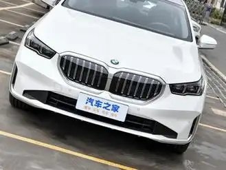 【2024款 525li 豪华套装 报价】宝马5系图片_配置_测试数据加特殊