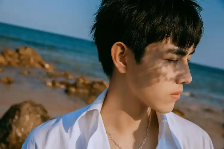 165张陈飞宇超清/原图无水印/电脑/帅哥壁纸 - 知乎