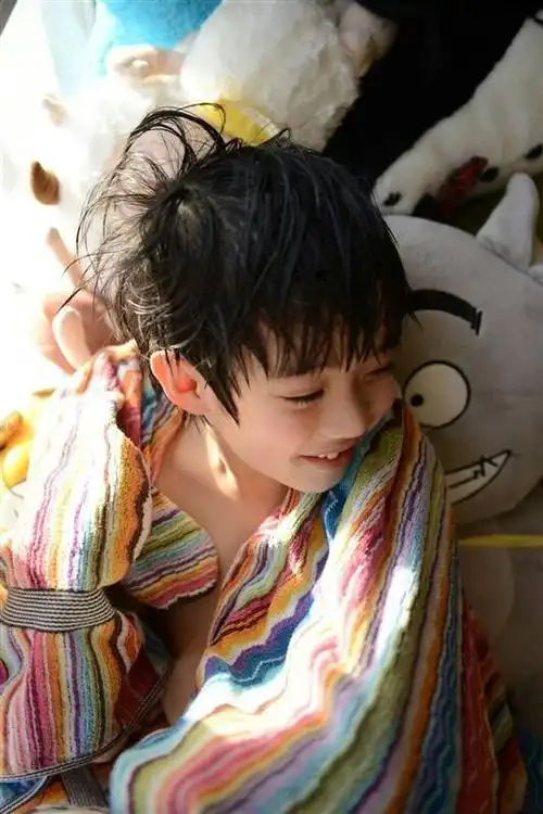 曹英睿(audy),中国内地童星,广告模特