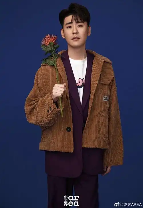 张云雷新杂志及粉丝破1000万