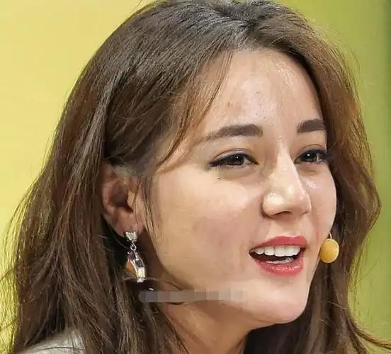 迪丽热巴是ai建模脸看完真正的生图才知道跟照片差距有多大