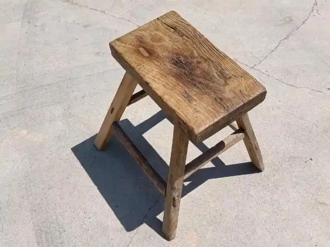 榆木作器大面梯凳