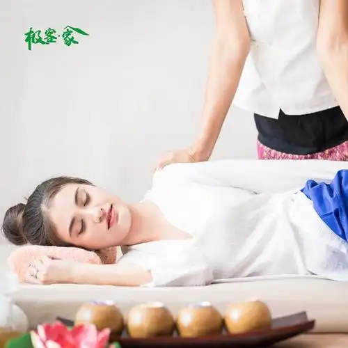 上门按摩 中医推拿 服务描述 服务时长: 90分钟 服务姿势:仰卧,俯卧