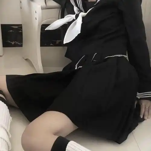 2021女生半身头像jk制服