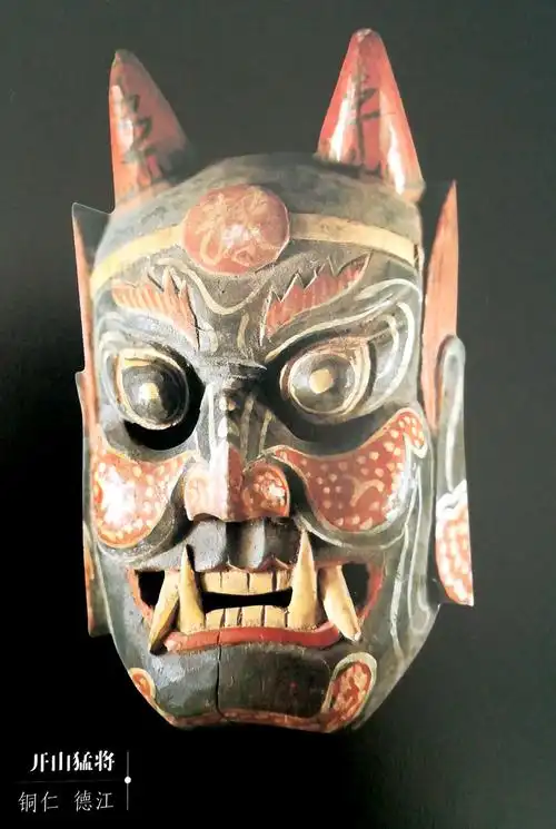 神秘的贵州傩堂戏面具