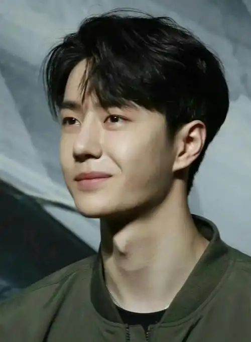 王一博#生图永远是最牛b的,特别是素颜生图太抗打