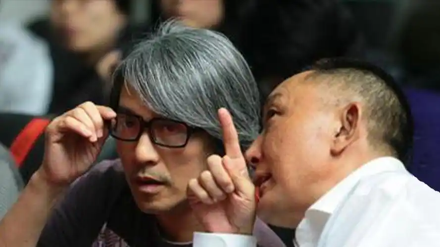 韩三平力捧周星驰,让他成为第一个在向家面前活出尊严的人