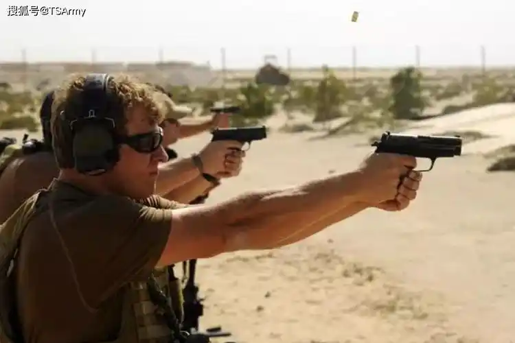 盘点世界各国特种兵的标准战斗手枪,印尼的ps01型有