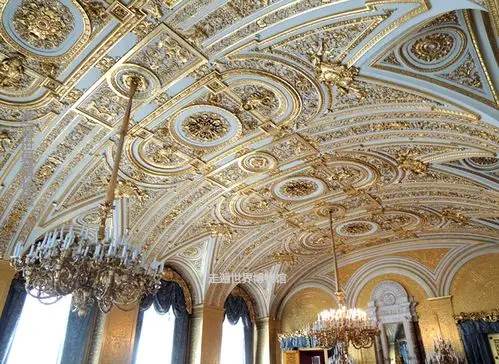 俄罗斯皇宫有多壕!以黄金全方位,无死角装饰整座宫殿大厅