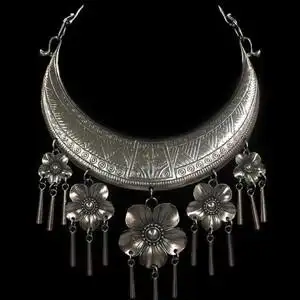 云南复古民族风夸张苗银大项圈傣族吊坠项链女演出拍摄配饰品