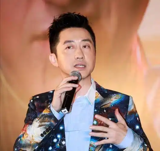 庾澄庆回应《中国好声音》付费转椅传言并对李玟的遭遇表达同情_行业