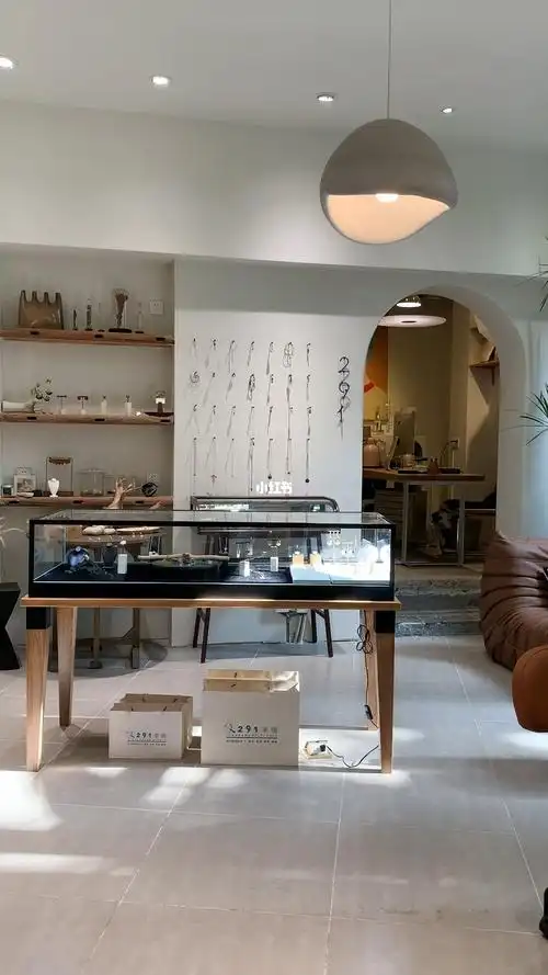 首饰工作室的艺术氛围