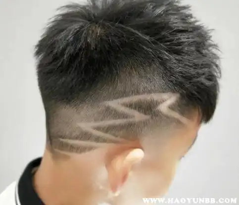 给2岁男宝宝推头的发型图小男宝宝剃头发型教程